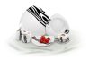 18 darabos Rotberg porcelán készlet, háromszög forma, zebra dekorral